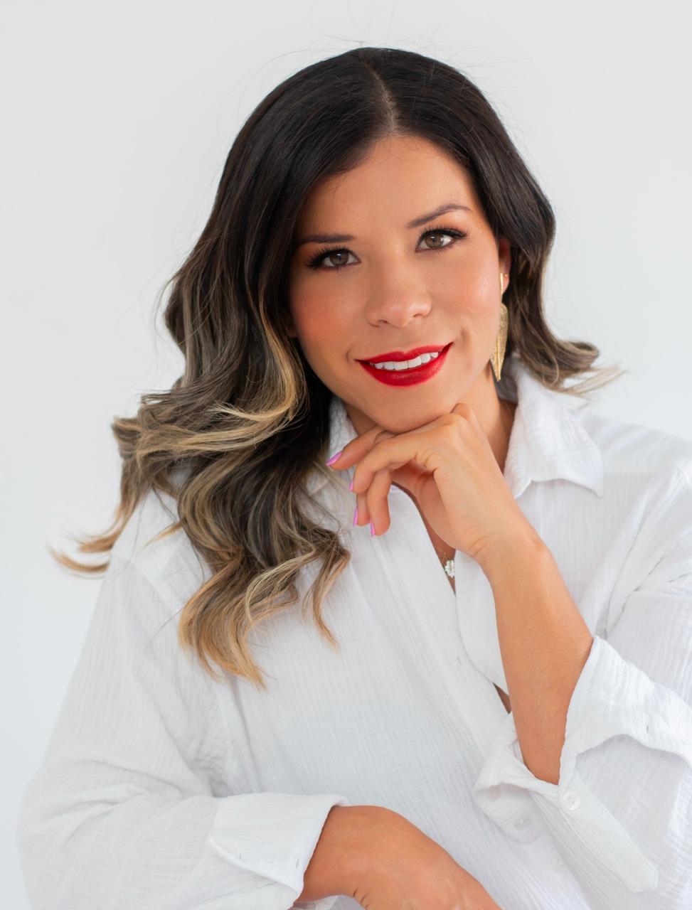 Lina María Díaz, asesora inmobiliaria